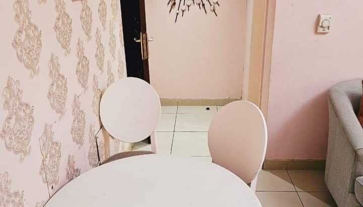 شقة غرفة وصالة للإيجار بالمجاز 3 ممتازه