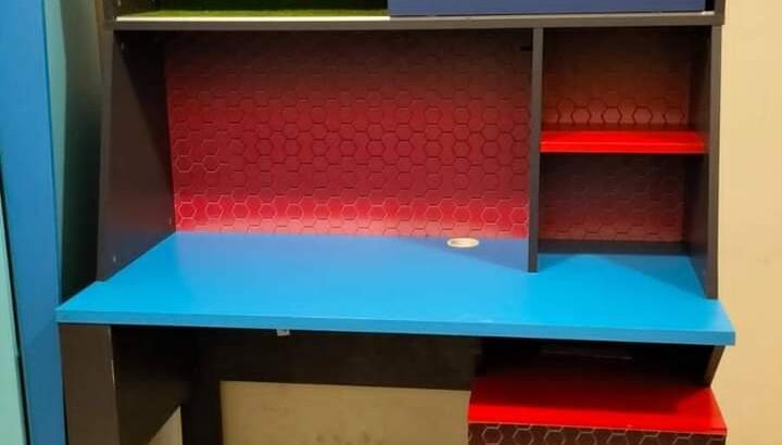 بيع عاجل سرير أطفال بحالة جدا وسعر مناسب