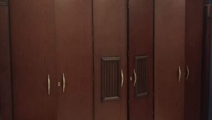 غرفة نوم كامله للبيع بدون مرتبة