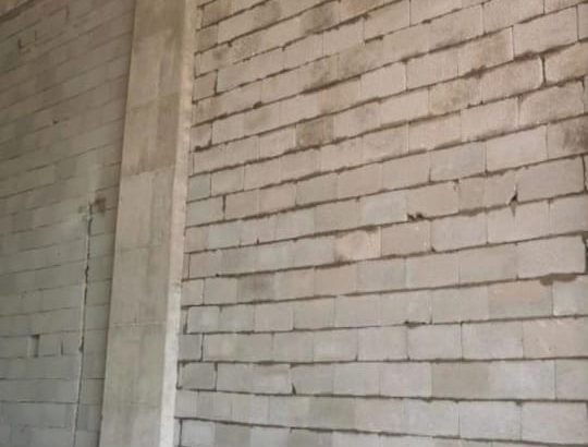 معلم بناء و ترميم و تكسير