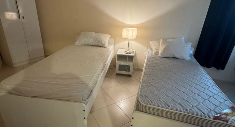 شقة للايجار غرفتين وصالة و 2حمام في عجمان