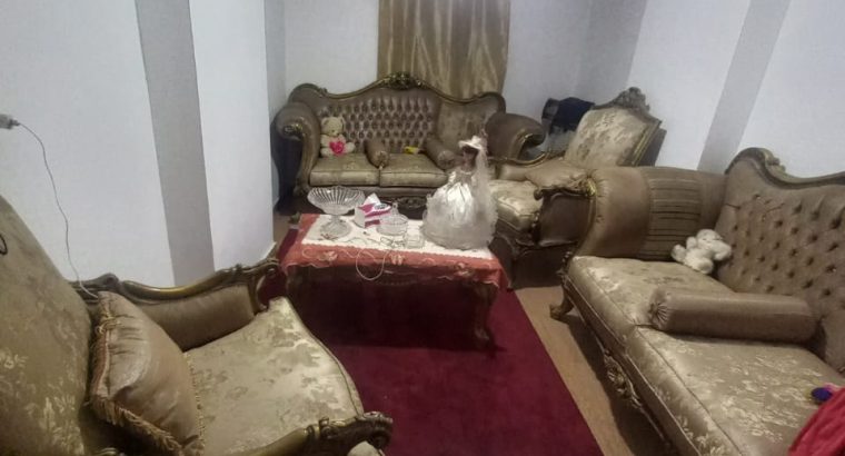 صالون خشب زان احمر عمولة استعمال عروسة البيع