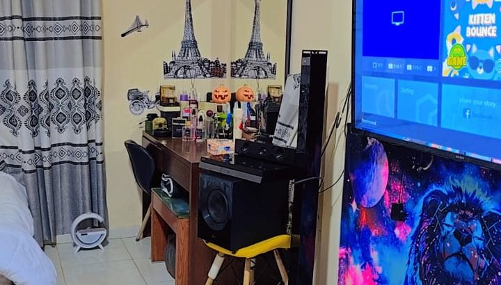 ستوديو كبير للايجار خلف جراند مول