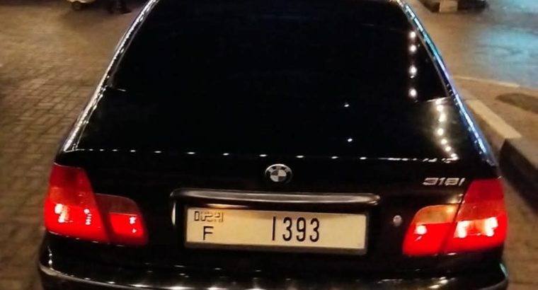 Dubai Mirdmw 318i 2005 4-cylinder black 8500 DHS