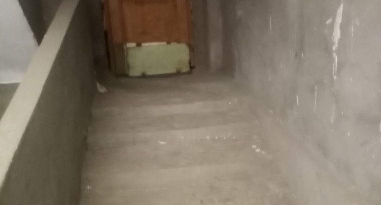 شقه للبيع ف الهرم خلف اللبيني طوب احمر مساحه 110