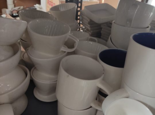تصفية بورسلين بالجملة –اكثر حاوية ونص للتجار فقط