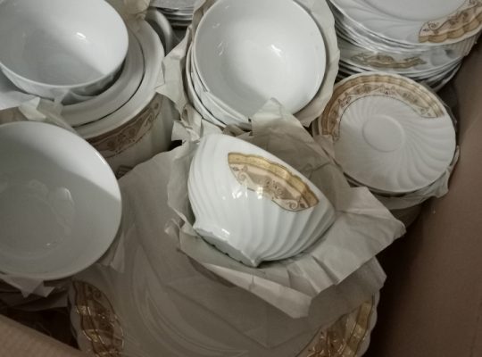 طقم صيني