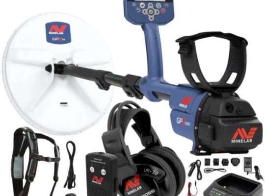 كاشف الذهب Minelab GPZ 7000 واتساب: +15717074361