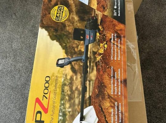 كاشف الذهب Minelab GPZ 7000 واتساب: +15717074361